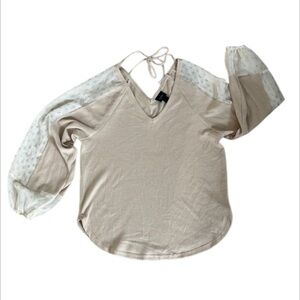 Daytrip size small thermal shirt with balloon sleeves